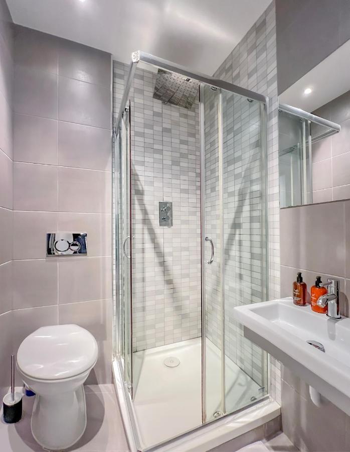 Prime Location Camden Luxury Apt Sleeps 6 ลอนดอน ภายนอก รูปภาพ