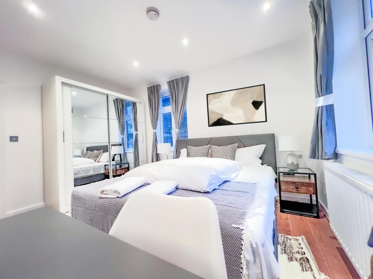 Prime Location Camden Luxury Apt Sleeps 6 ลอนดอน ภายนอก รูปภาพ