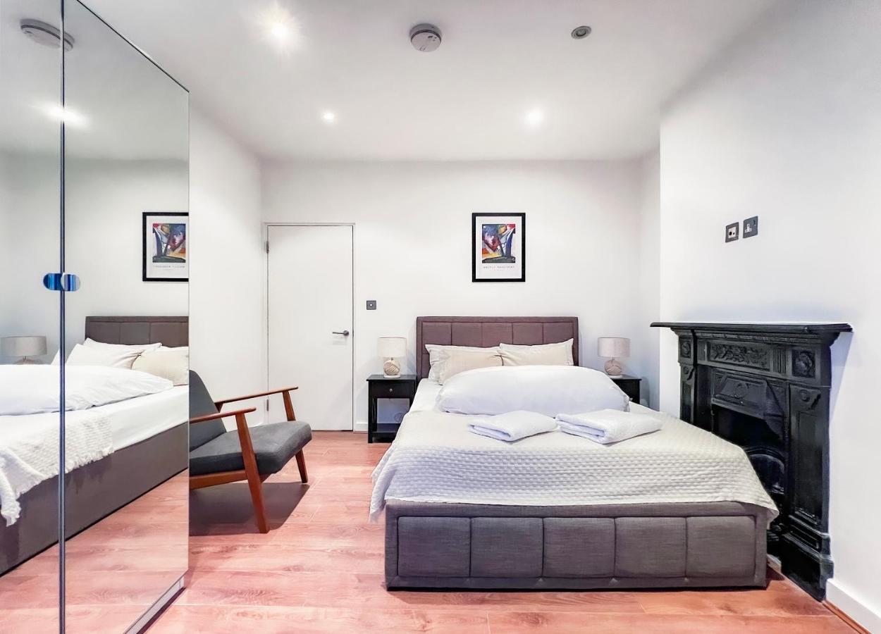 Prime Location Camden Luxury Apt Sleeps 6 ลอนดอน ภายนอก รูปภาพ