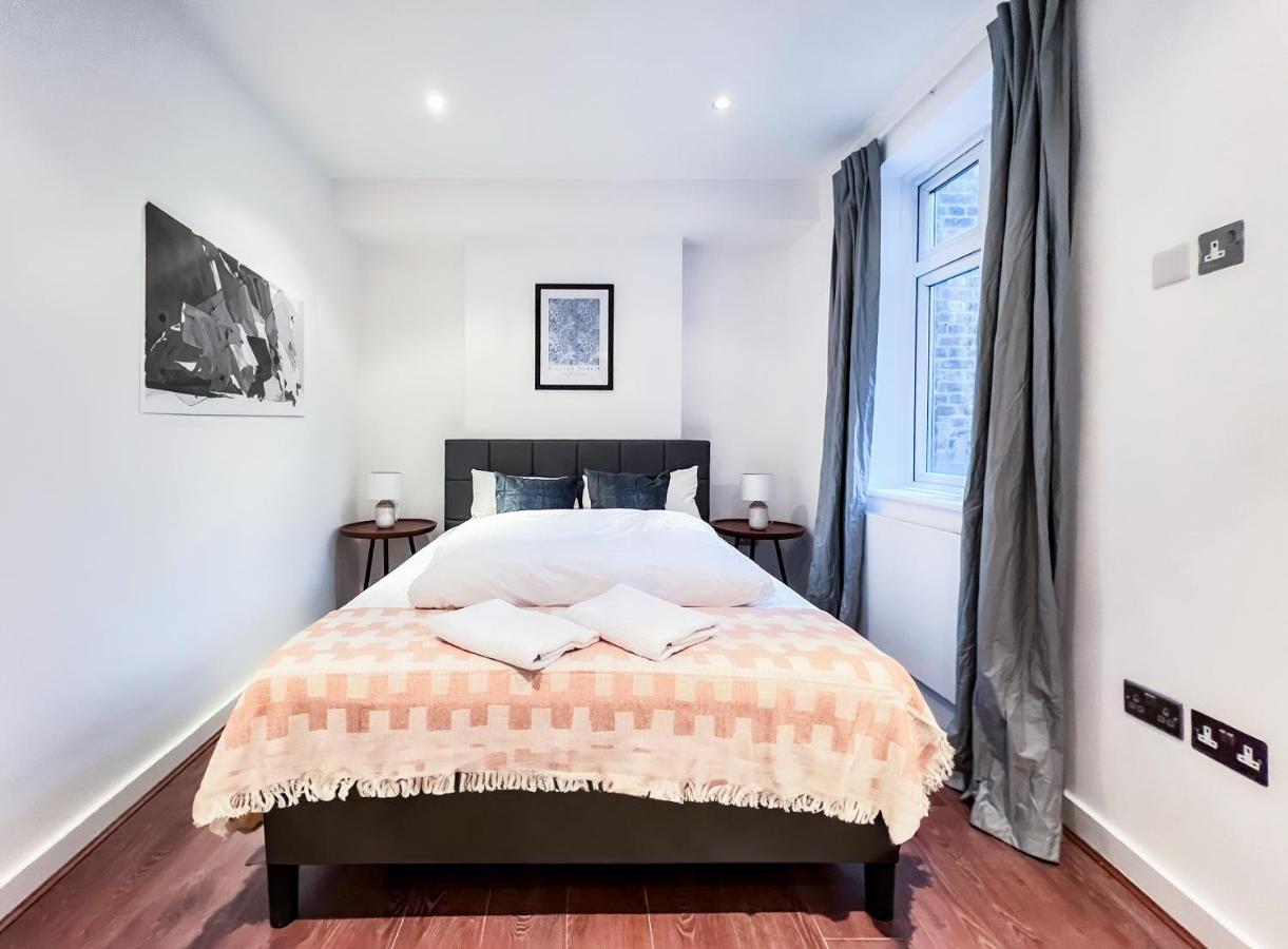 Prime Location Camden Luxury Apt Sleeps 6 ลอนดอน ภายนอก รูปภาพ