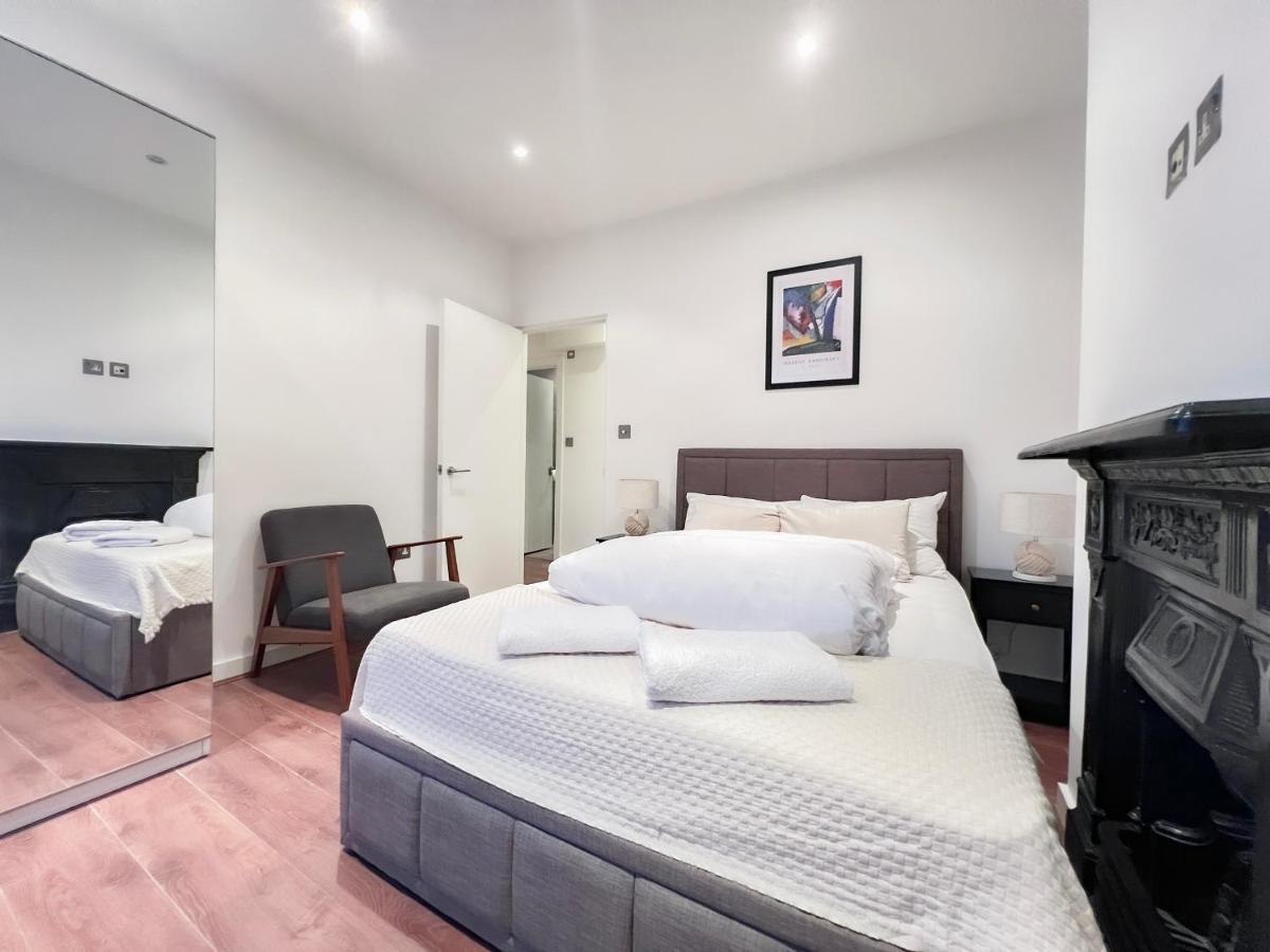 Prime Location Camden Luxury Apt Sleeps 6 ลอนดอน ภายนอก รูปภาพ